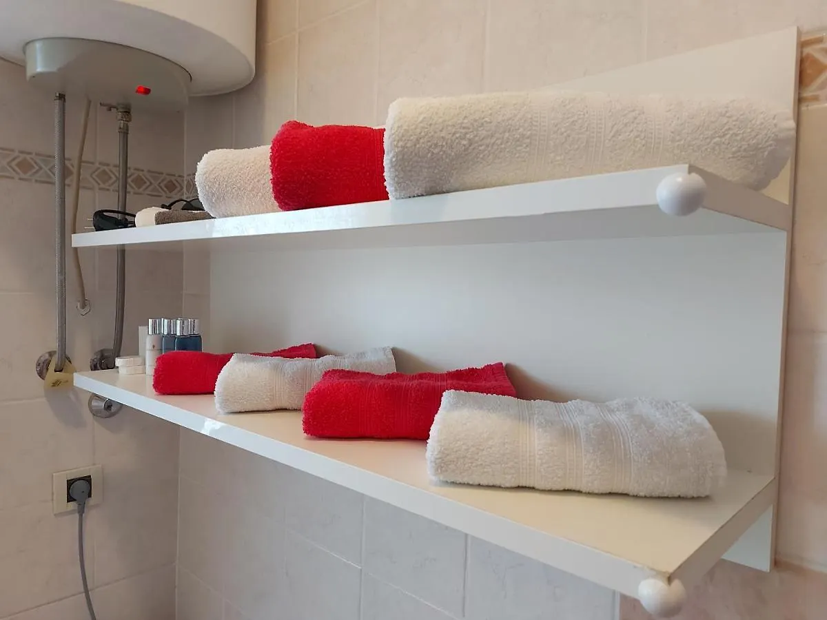 Apartman Palma Marinici  Croazia
